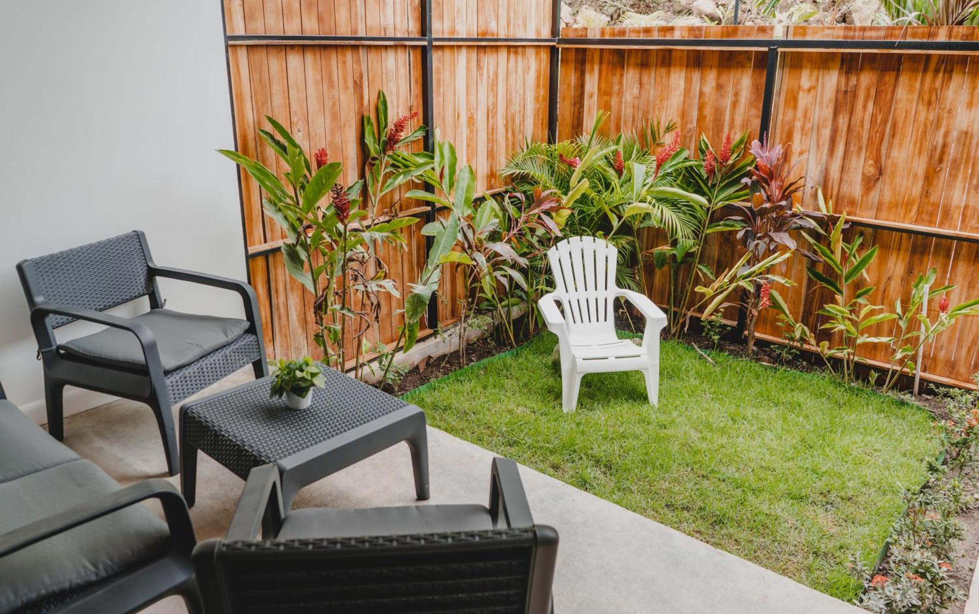 Peace Lofts And Apartments Playa Santa Teresa  Экстерьер фото